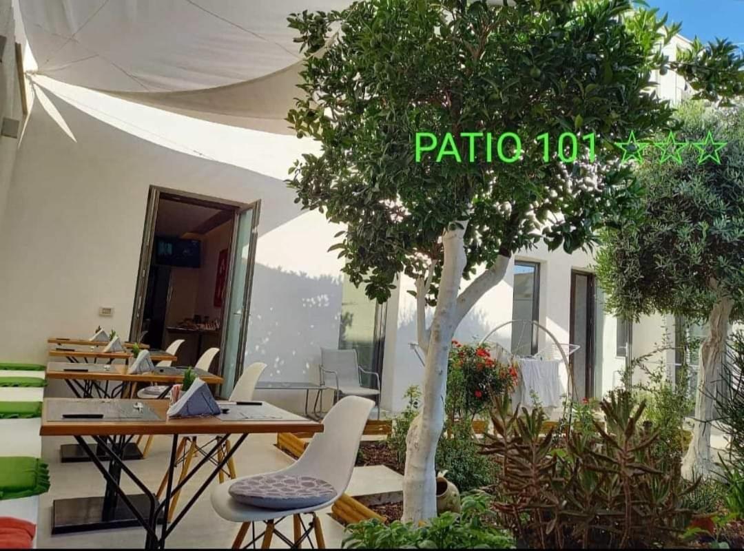 Patio 101 "Exclusive" Bed & Breakfast Сан Вито ло Капо Екстериор снимка